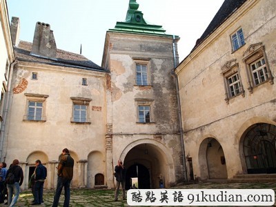 環(huán)球之旅:烏克蘭僅存的十三世紀城堡