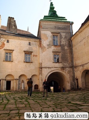 環(huán)球之旅:烏克蘭僅存的十三世紀城堡