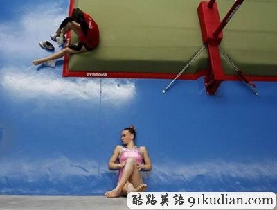 趣圖妙語(yǔ):都是視覺(jué)誤差惹的禍!(2)