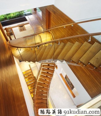 環(huán)球之旅:新加坡奇妙建筑彰顯人與自然的和諧