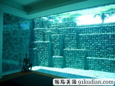 環(huán)球之旅:新加坡奇妙建筑彰顯人與自然的和諧