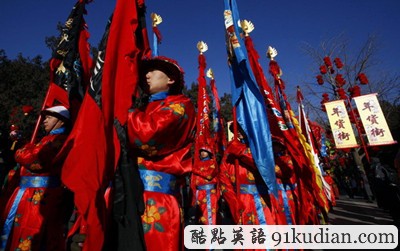 環(huán)球之旅:北京地壇廟會(huì)熱鬧非凡