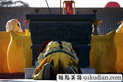 環(huán)球之旅:北京地壇廟會(huì)熱鬧非凡