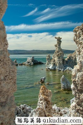 環(huán)球之旅:與您共賞美國莫諾湖塔美麗的風貌