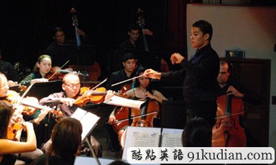 大千世界:14歲男孩成樂隊指揮