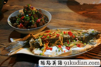 環(huán)球之旅:江南水鄉(xiāng)烏鎮(zhèn)美食攻略
