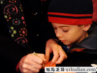 新年前夜紐約許愿墻五彩紛呈