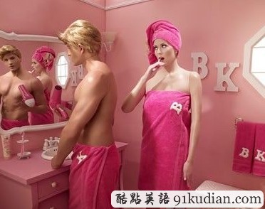 玩具愛情也虐心:當(dāng)芭比遭遇同性戀