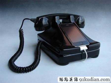 大千世界:14款風(fēng)格迥異的iPhone支架