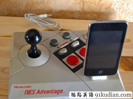 大千世界:14款風(fēng)格迥異的iPhone支架